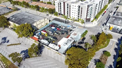 2230 NW 8th Avenue Miami FL 33127