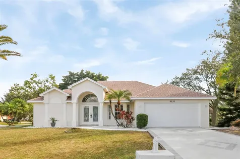 4634 NW Gastonia Street Port St Lucie FL 34983