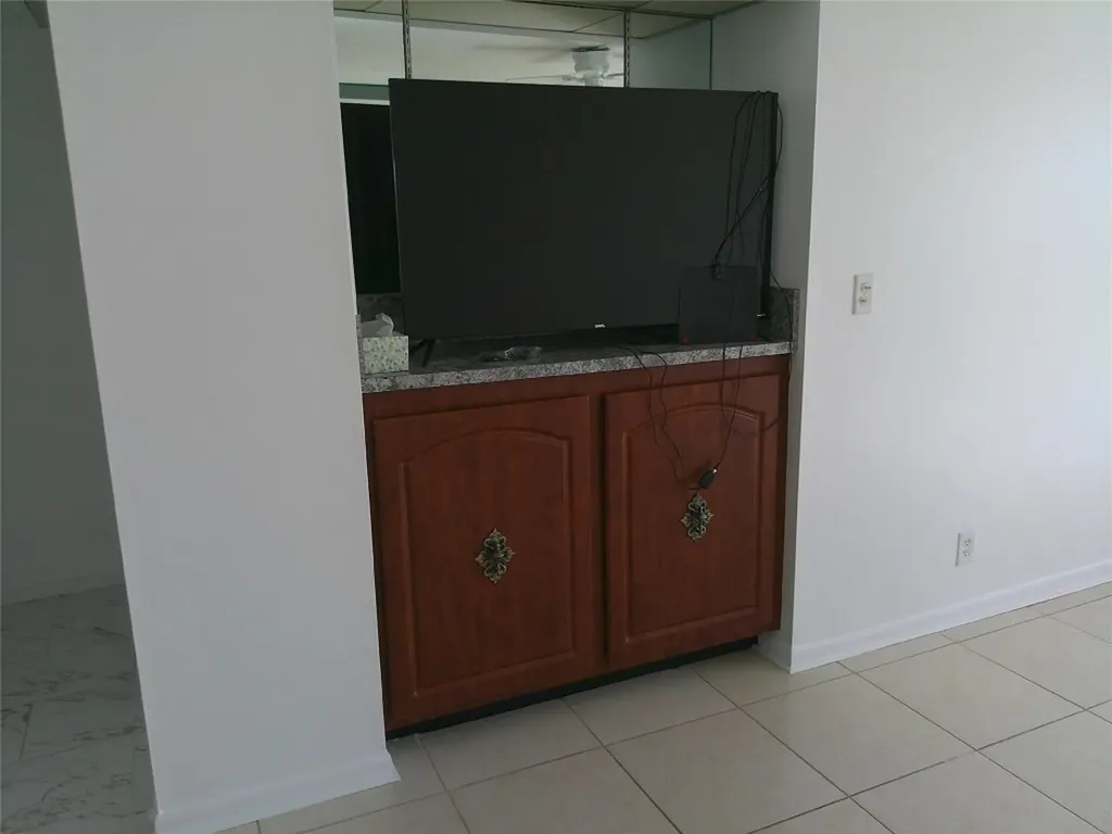 403 NW 68th Avenue Plantation FL 33317