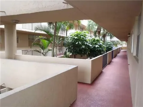 403 NW 68th Avenue Plantation FL 33317