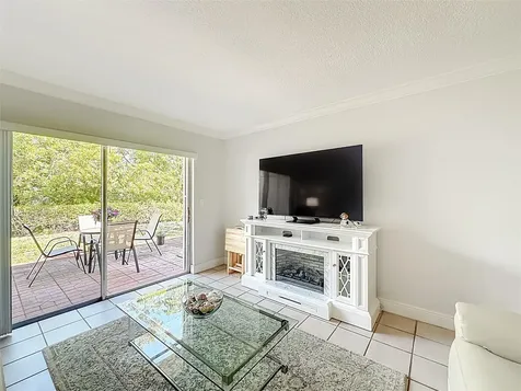 8891 Bella Vista Drive Boca Raton FL 33433