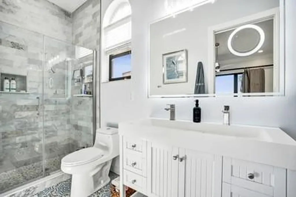 2260 SE 7 Street Pompano Beach FL 33062