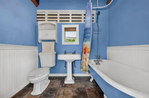 712 NW 29th Court Wilton Manors FL 33311