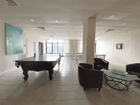 2400 Presidential Way West Palm Beach FL 33401