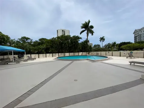 2400 Presidential Way West Palm Beach FL 33401