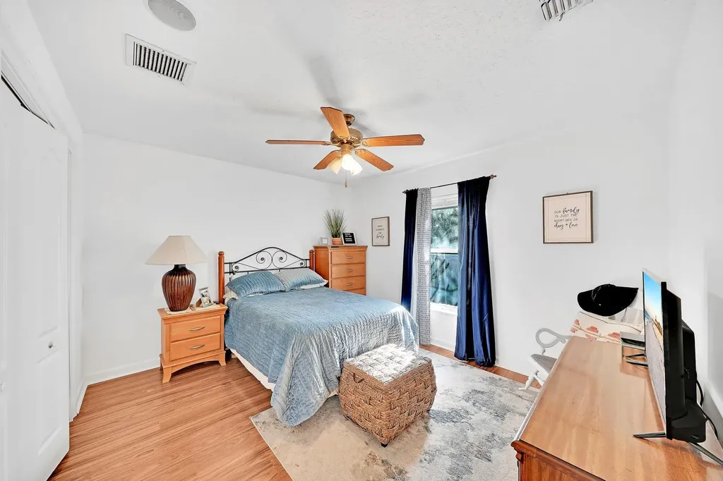 6944 NW Daffodil Lane Port St Lucie FL 34983