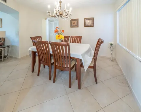 4000 NW 44th Avenue Lauderdale Lakes FL 33319