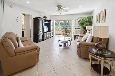 4000 NW 44th Avenue Lauderdale Lakes FL 33319