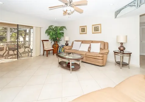 4000 NW 44th Avenue Lauderdale Lakes FL 33319