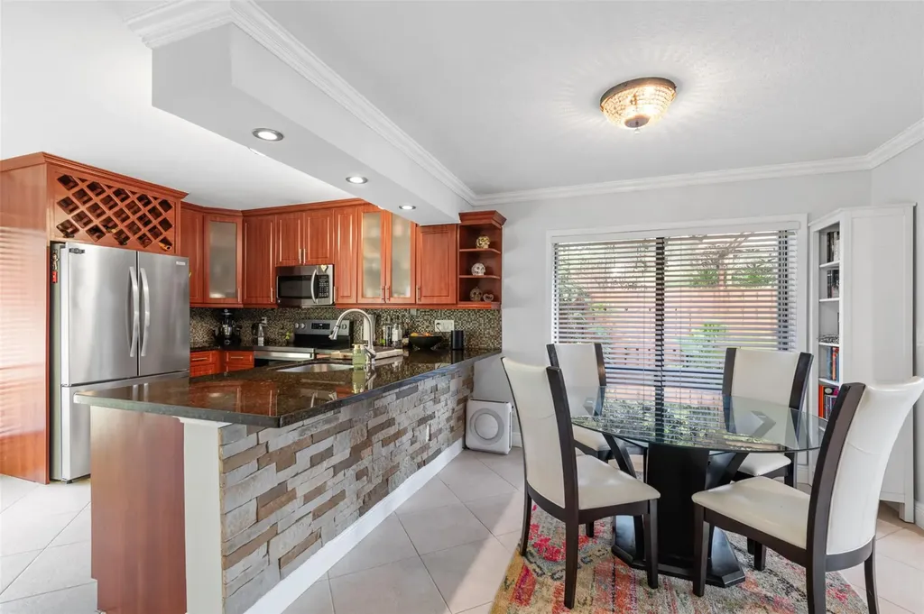 11927 SW 13th Court Davie FL 33325
