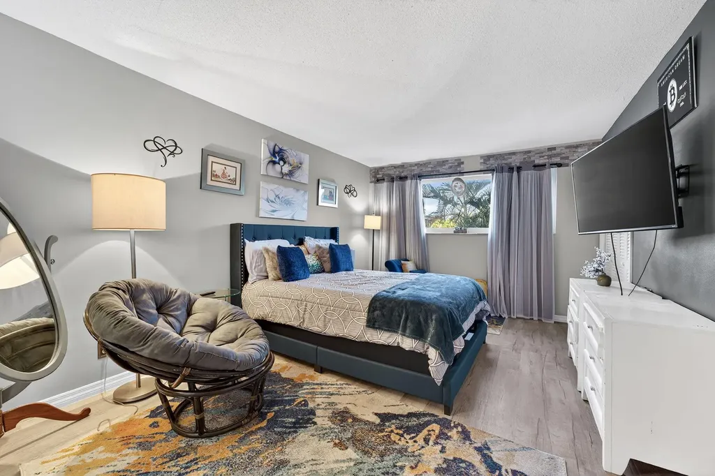 535 Hendricks Isle Fort Lauderdale FL 33301