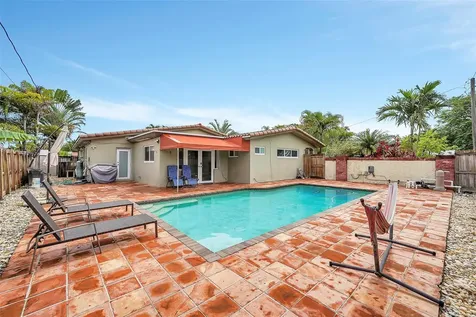 1518 Yale Drive Hollywood FL 33021