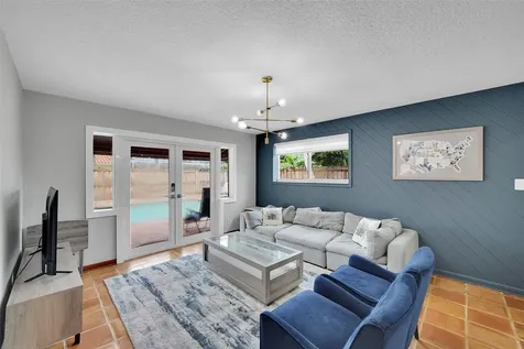 1518 Yale Drive Hollywood FL 33021