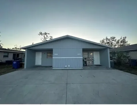 5454 NW 8th Fort Myers FL 33907