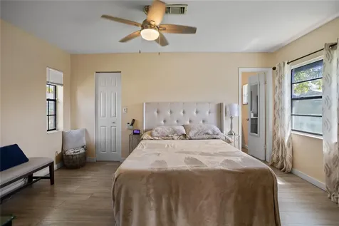 8211 SW 13th Court North Lauderdale FL 33068
