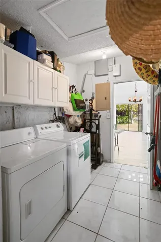 8211 SW 13th Court North Lauderdale FL 33068