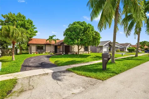 8211 SW 13th Court North Lauderdale FL 33068