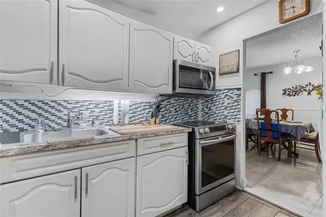8220 SW 24th Street North Lauderdale FL 33068