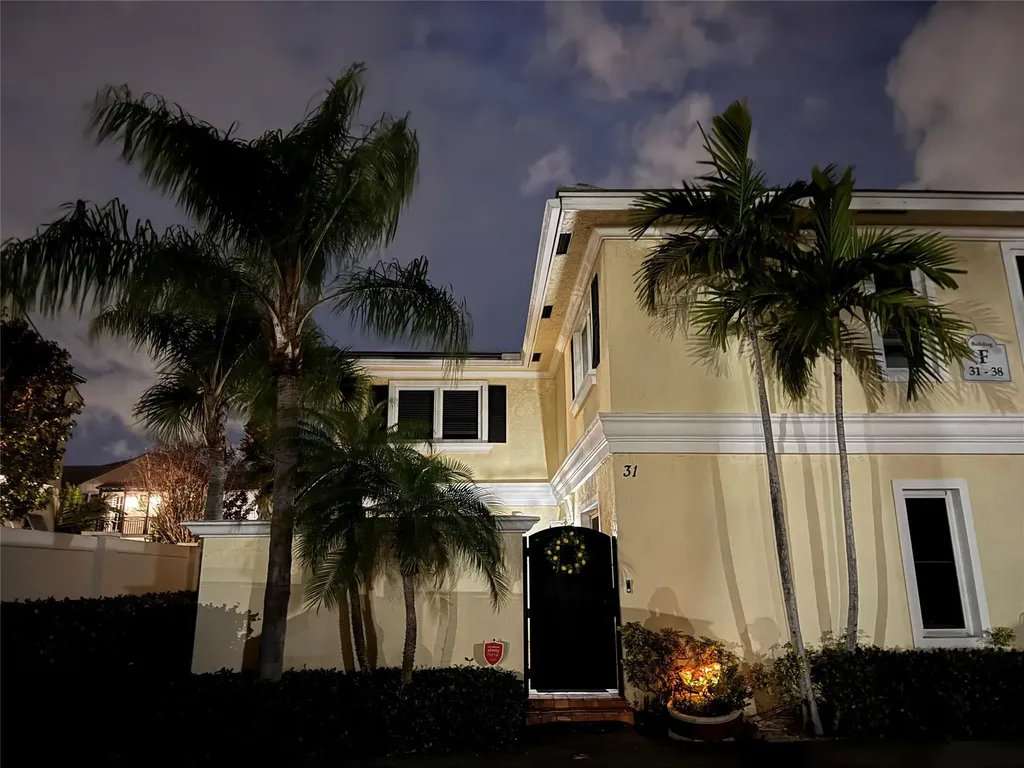 1010 NE 8th Avenue Delray Beach FL 33483