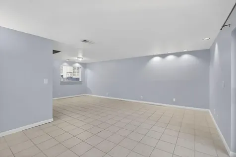 1261 NW 99th Terrace Pembroke Pines FL 33024