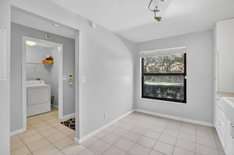 1261 NW 99th Terrace Pembroke Pines FL 33024