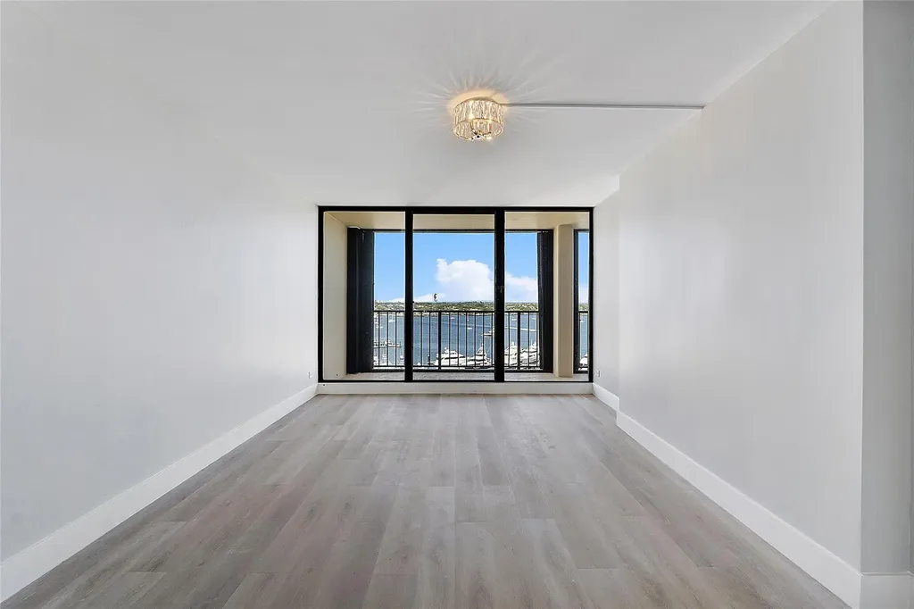 136 Lakeshore Drive North Palm Beach FL 33408