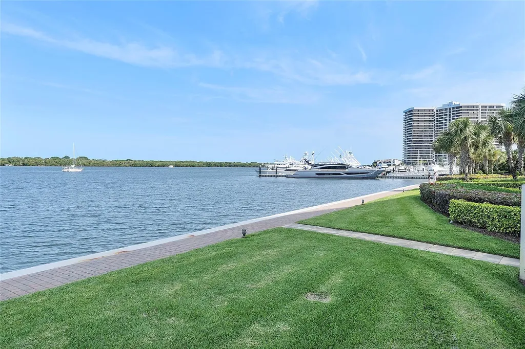 136 Lakeshore Drive North Palm Beach FL 33408