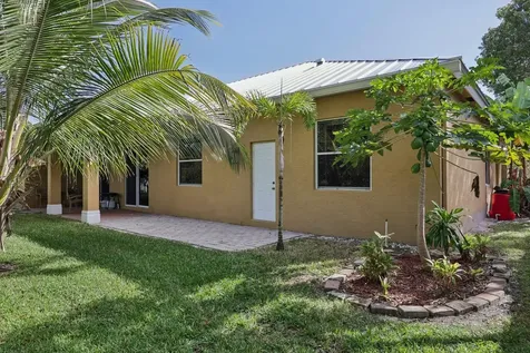 9153 Sedgewood Drive Lake Worth FL 33467
