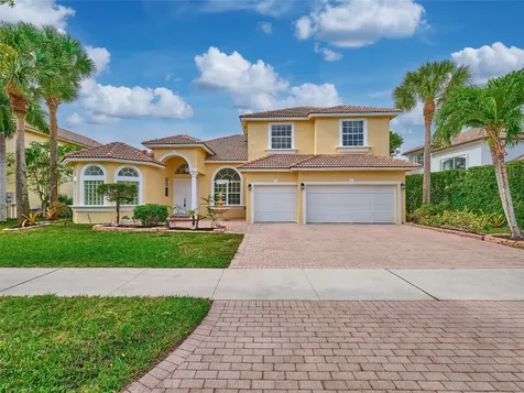 7127 Pinecreek Way Coconut Creek FL 33073