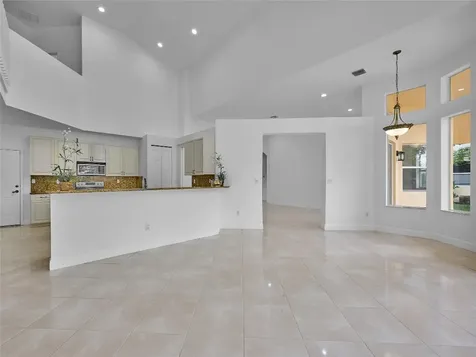 7127 Pinecreek Way Coconut Creek FL 33073