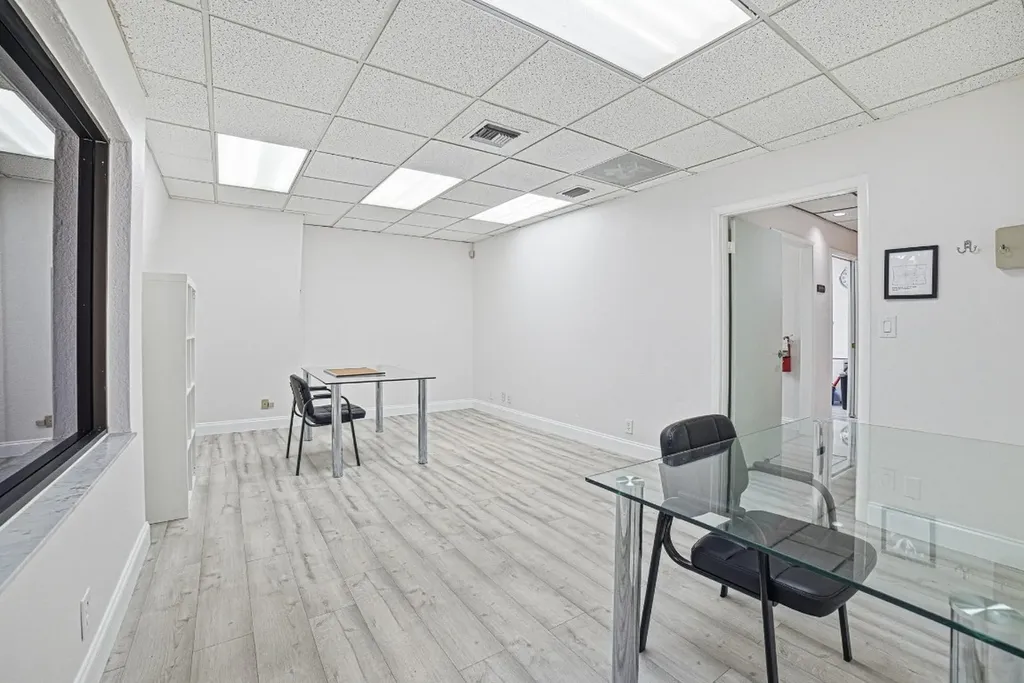 2929 N University Drive Coral Springs FL 33065