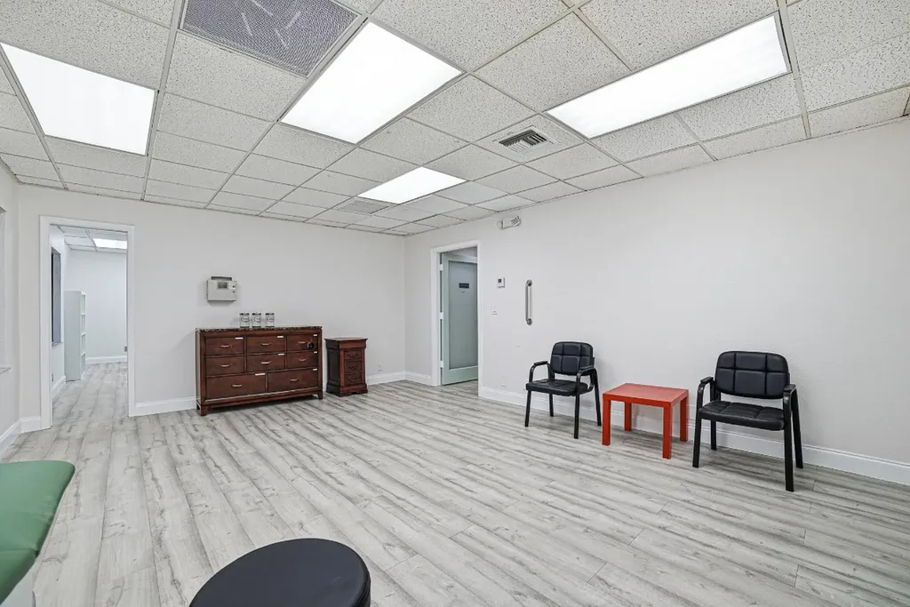 2929 N University Drive Coral Springs FL 33065