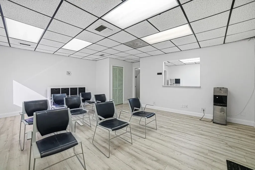 2929 N University Drive Coral Springs FL 33065