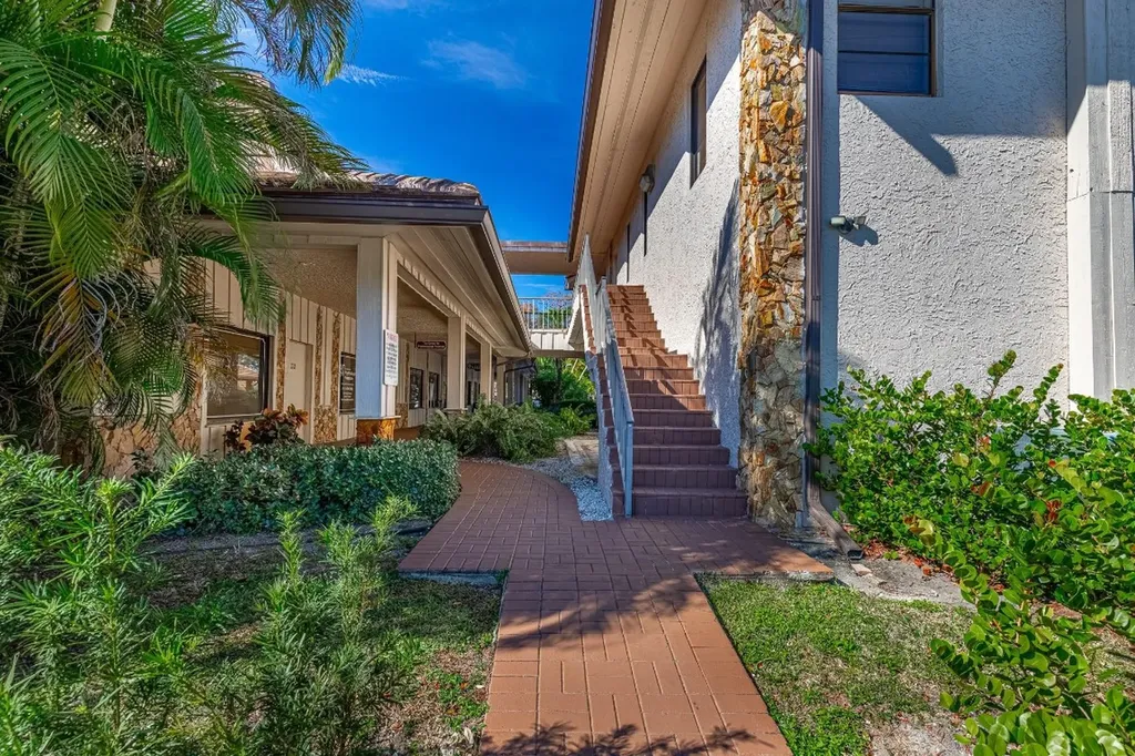2929 N University Drive Coral Springs FL 33065