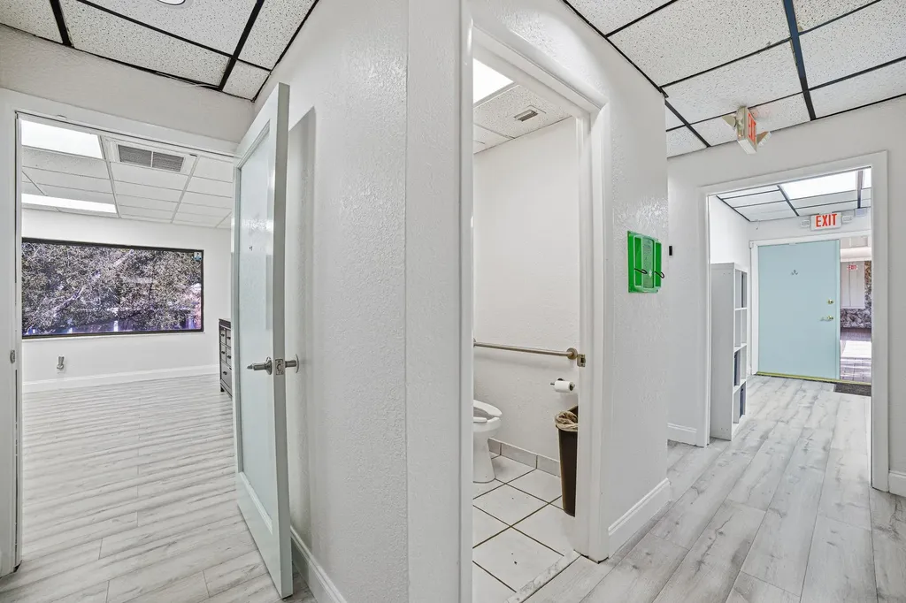 2929 N University Drive Coral Springs FL 33065