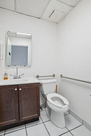 2929 N University Drive Coral Springs FL 33065