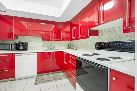 3180 S Ocean Drive Hallandale Beach FL 33009