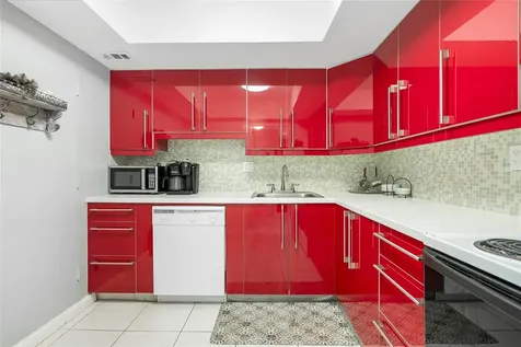 3180 S Ocean Drive Hallandale Beach FL 33009
