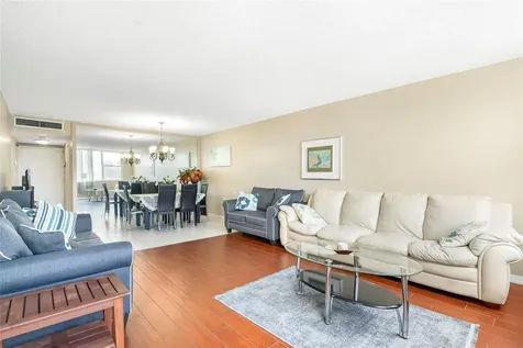 3180 S Ocean Drive Hallandale Beach FL 33009