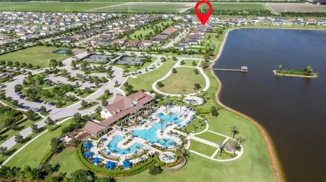 935 Hookline Circle Loxahatchee FL 33470