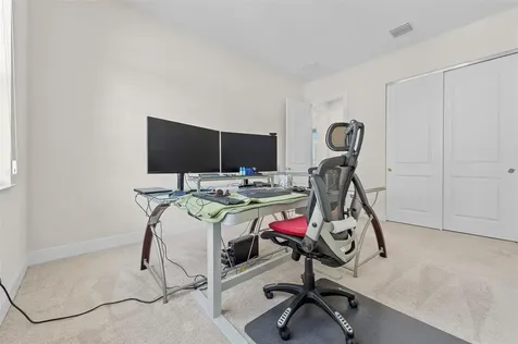 935 Hookline Circle Loxahatchee FL 33470