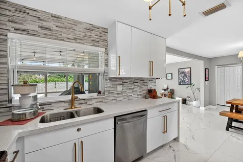 10775 NW 40th Street Coral Springs FL 33065