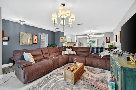 10775 NW 40th Street Coral Springs FL 33065