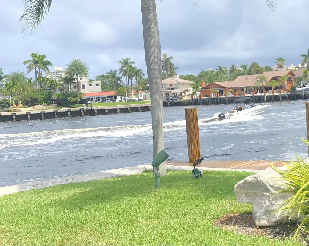 6407 Bay Club Drive Fort Lauderdale FL 33308