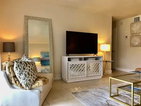 6407 Bay Club Drive Fort Lauderdale FL 33308