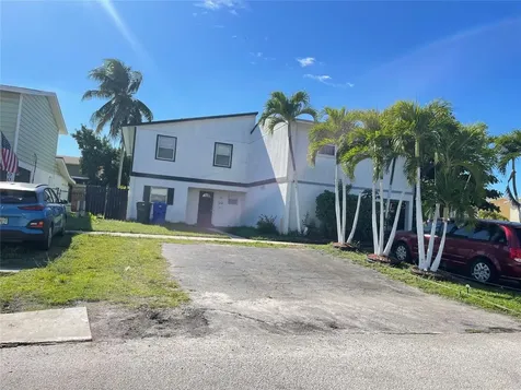 8010 SW 7th Street North Lauderdale FL 33068