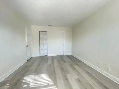 8010 SW 7th Street North Lauderdale FL 33068