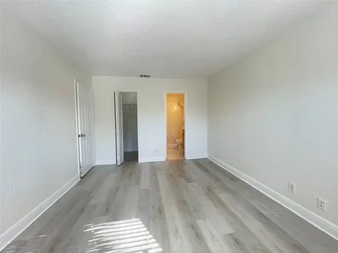8010 SW 7th Street North Lauderdale FL 33068