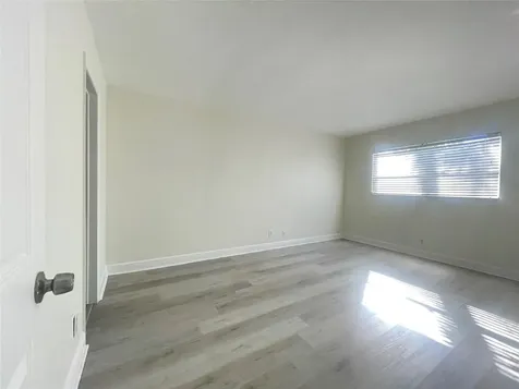 8010 SW 7th Street North Lauderdale FL 33068