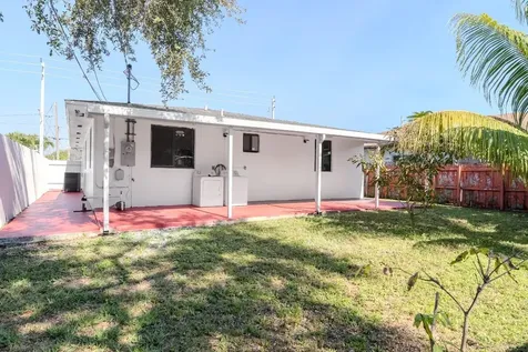 5738 Fletcher Street Hollywood FL 33023